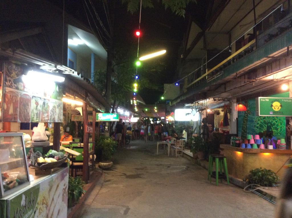 Maddy'S Hostel Ko Pha Ngan Exterior foto